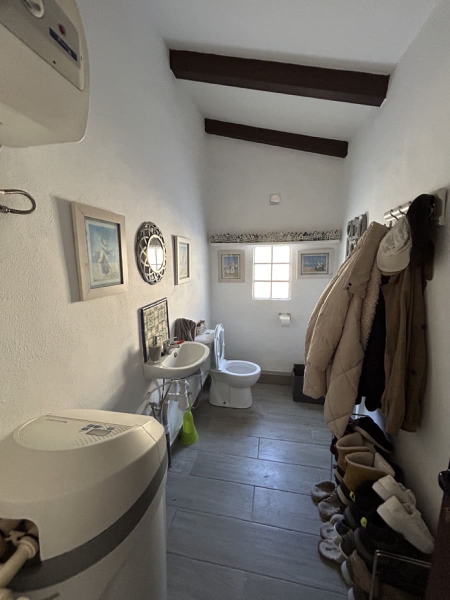 3 soverom Villa til salgs i Alcala la Real med svømmebasseng garasje - € 315 000 (Ref: 8481364)