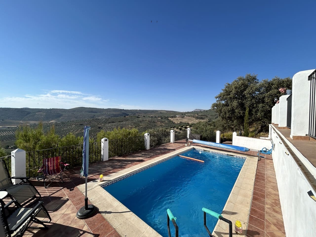 3 soverom Villa til salgs i Alcala la Real med svømmebasseng garasje - € 315 000 (Ref: 8481364)