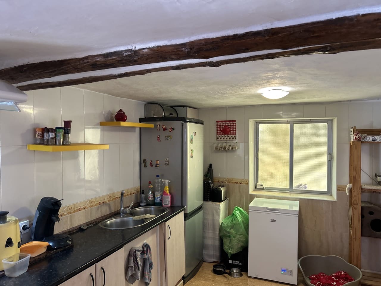 7 soveværelse Finca/Landehus til salg i Montefrio med swimmingpool garage - € 350.000 (Ref: 8493651)