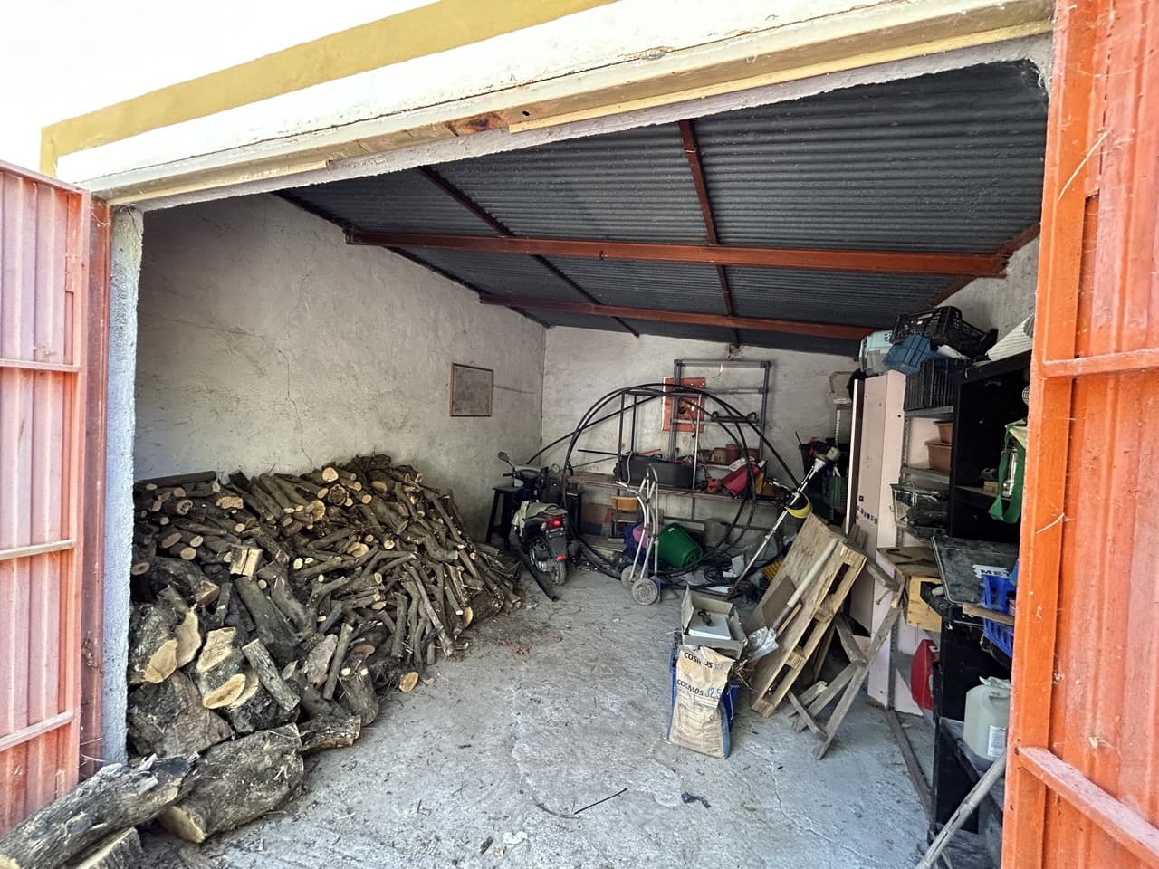 7 soveværelse Finca/Landehus til salg i Montefrio med swimmingpool garage - € 350.000 (Ref: 8493651)