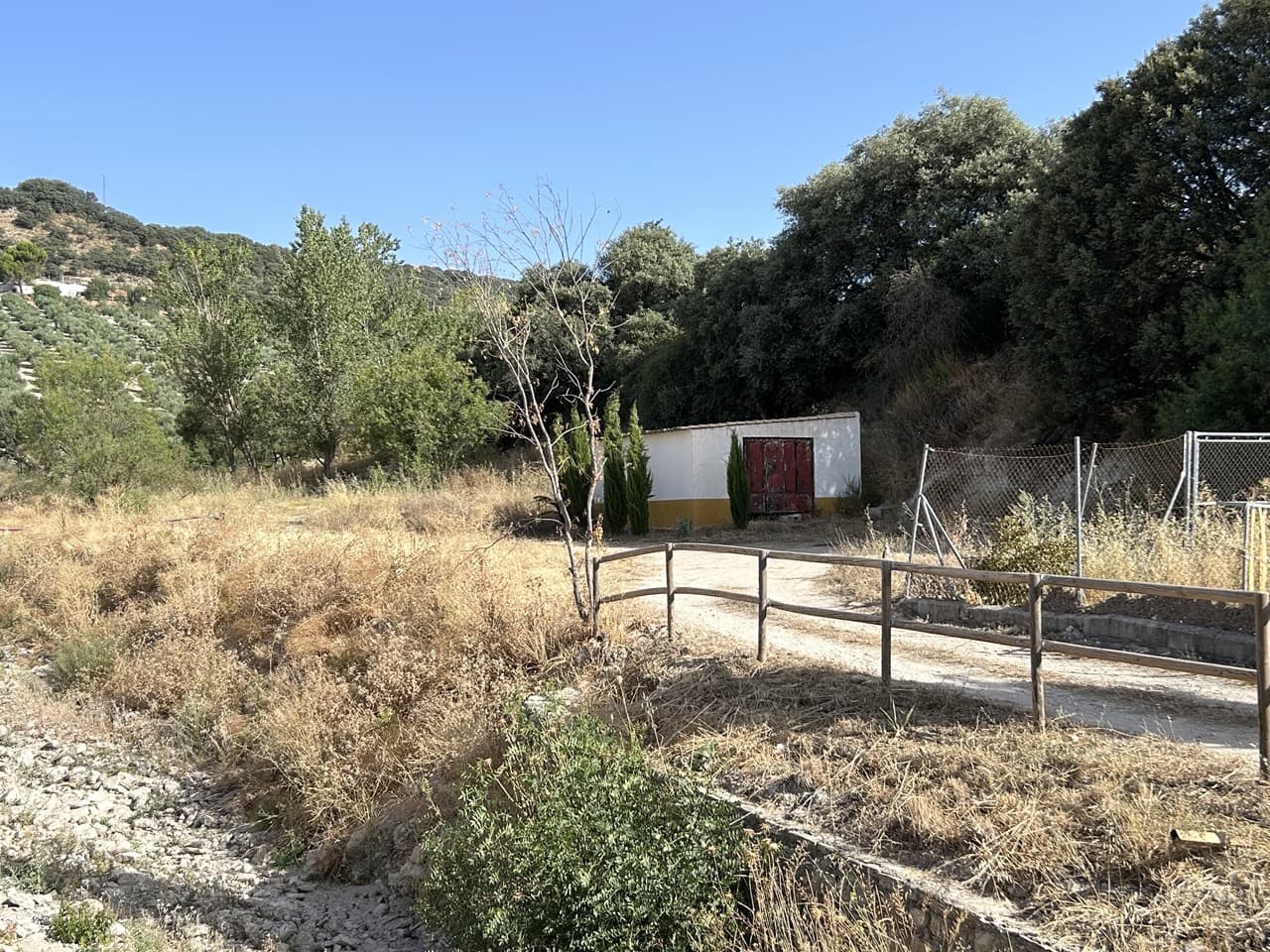 7 soveværelse Finca/Landehus til salg i Montefrio med swimmingpool garage - € 350.000 (Ref: 8493651)