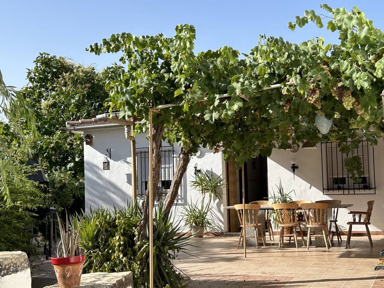 7 soveværelse Finca/Landehus til salg i Montefrio med swimmingpool garage - € 350.000 (Ref: 8493651)