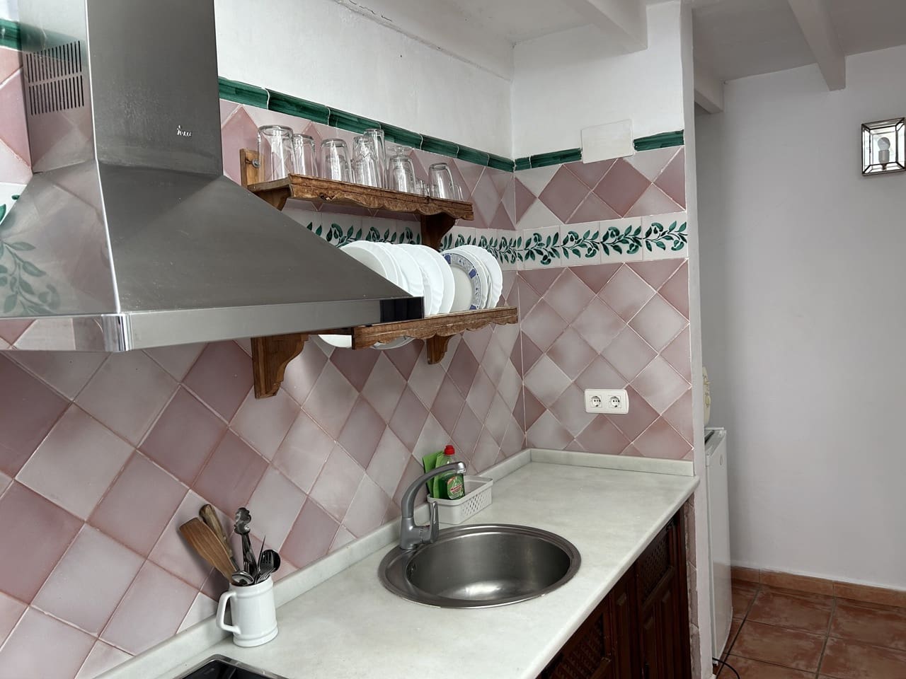 6 camera da letto Affittacamere/B & B in vendita in Moclin con piscina garage - 650.000 € (Rif: 8527329)