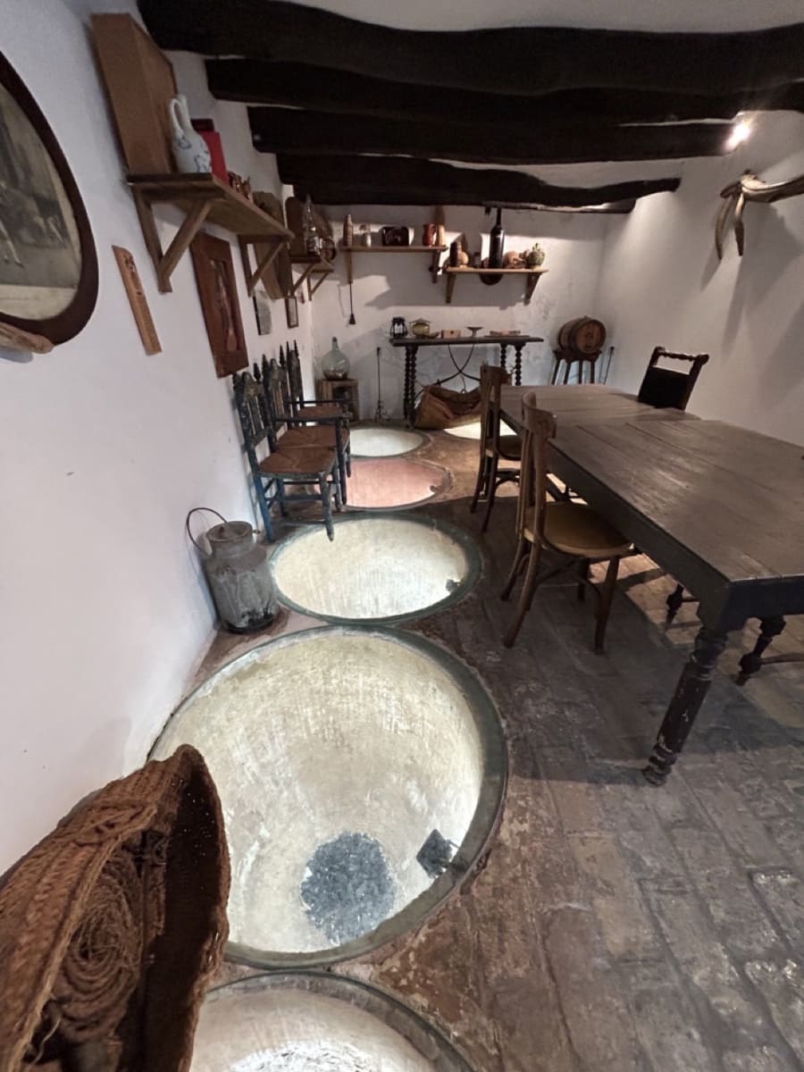 6 camera da letto Affittacamere/B & B in vendita in Moclin con piscina garage - 650.000 € (Rif: 8527329)