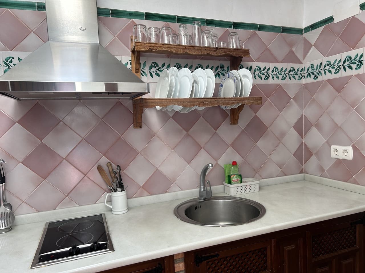 6 camera da letto Affittacamere/B & B in vendita in Moclin con piscina garage - 650.000 € (Rif: 8527329)