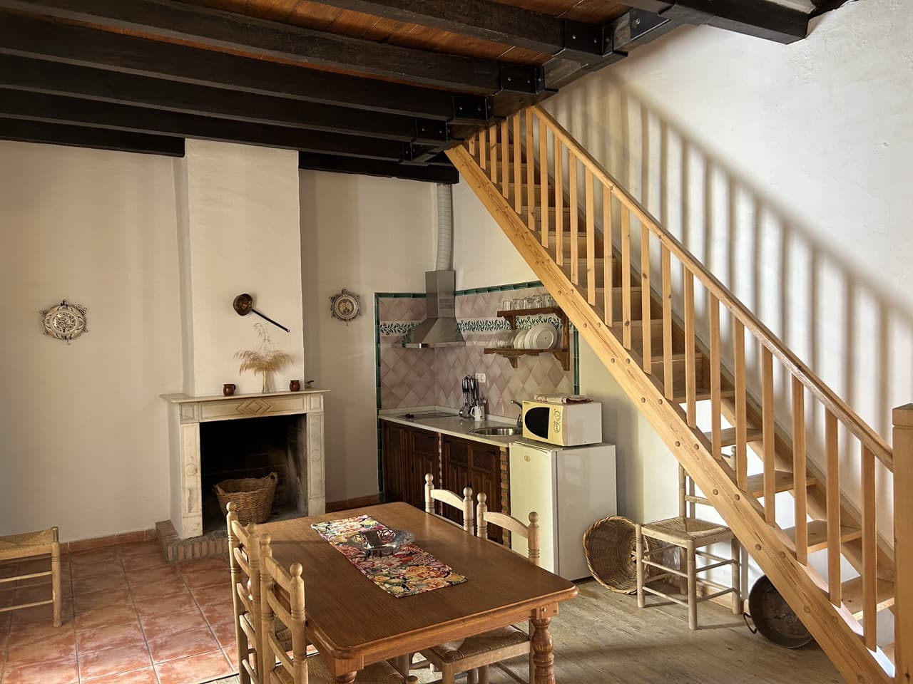 6 camera da letto Affittacamere/B & B in vendita in Moclin con piscina garage - 650.000 € (Rif: 8527329)