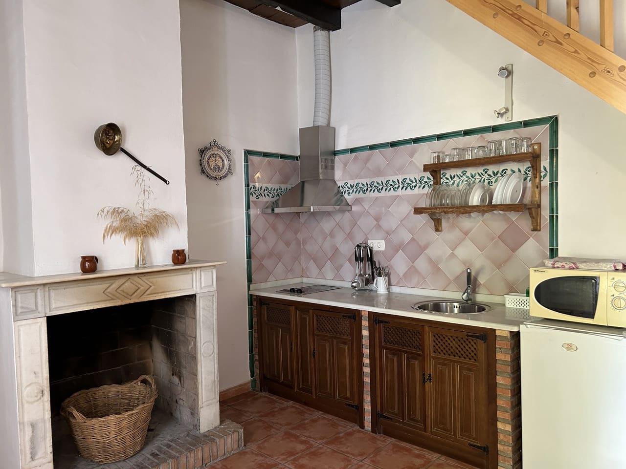 6 camera da letto Affittacamere/B & B in vendita in Moclin con piscina garage - 650.000 € (Rif: 8527329)