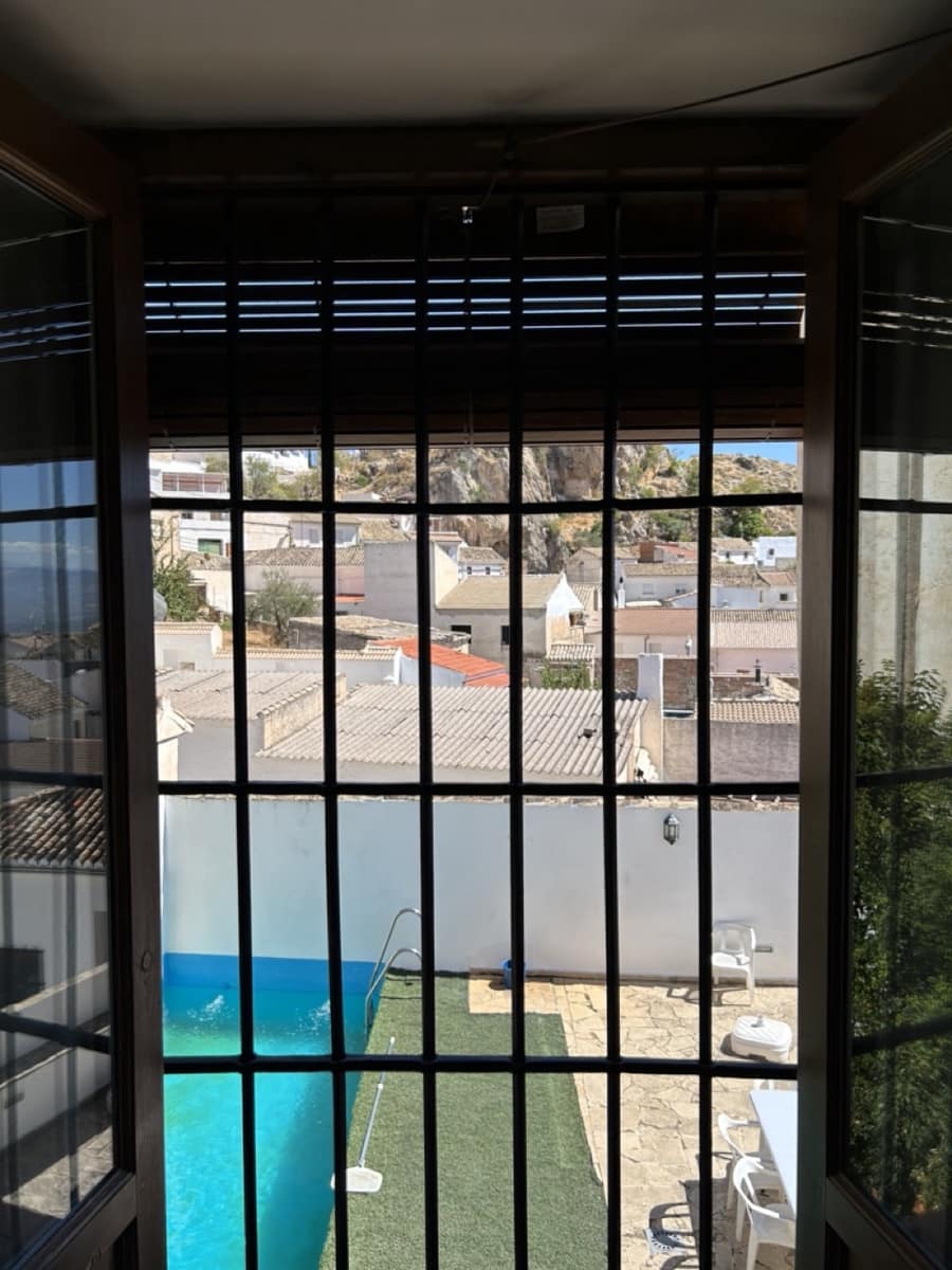 6 camera da letto Affittacamere/B & B in vendita in Moclin con piscina garage - 650.000 € (Rif: 8527329)