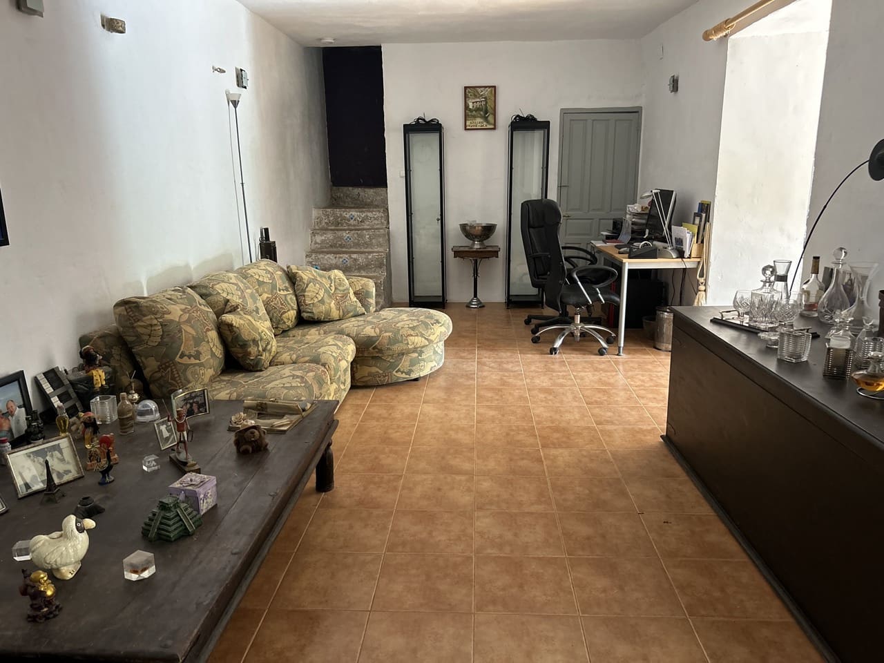 9 soveværelse Finca/Landehus til salg i Montefrio med swimmingpool garage - € 600.000 (Ref: 8537283)