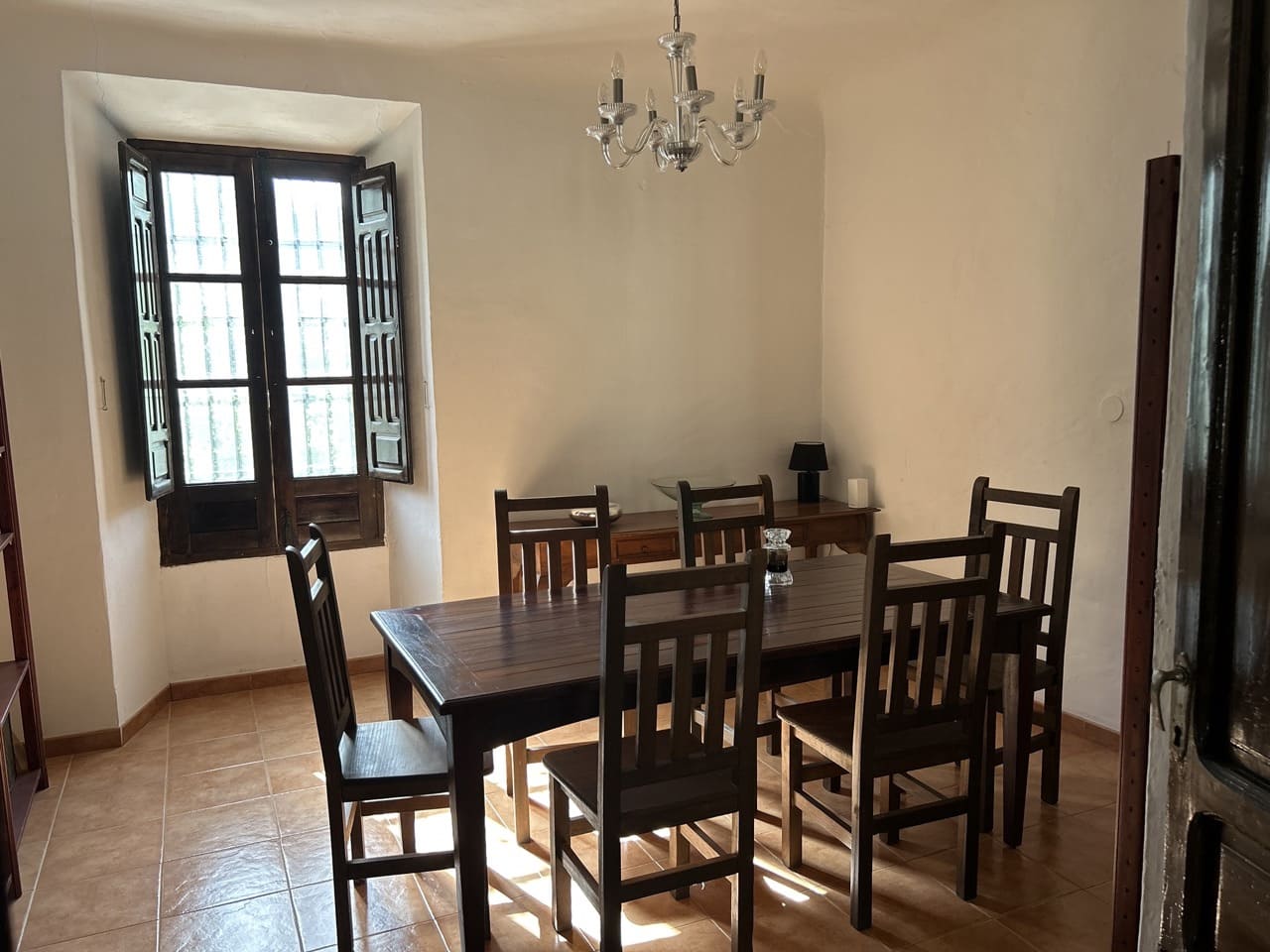 9 soveværelse Finca/Landehus til salg i Montefrio med swimmingpool garage - € 600.000 (Ref: 8537283)