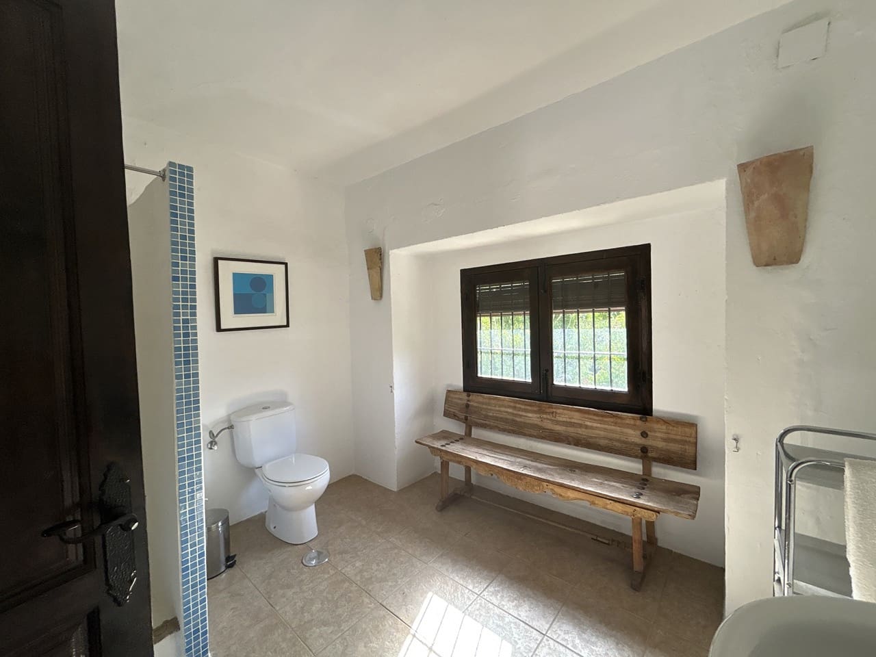 9 soveværelse Finca/Landehus til salg i Montefrio med swimmingpool garage - € 600.000 (Ref: 8537283)