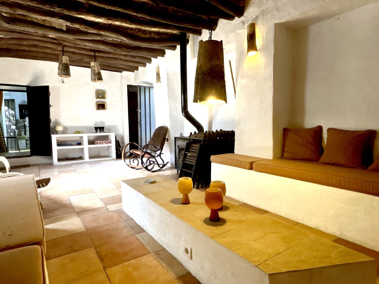 9 soveværelse Finca/Landehus til salg i Montefrio med swimmingpool garage - € 600.000 (Ref: 8537283)