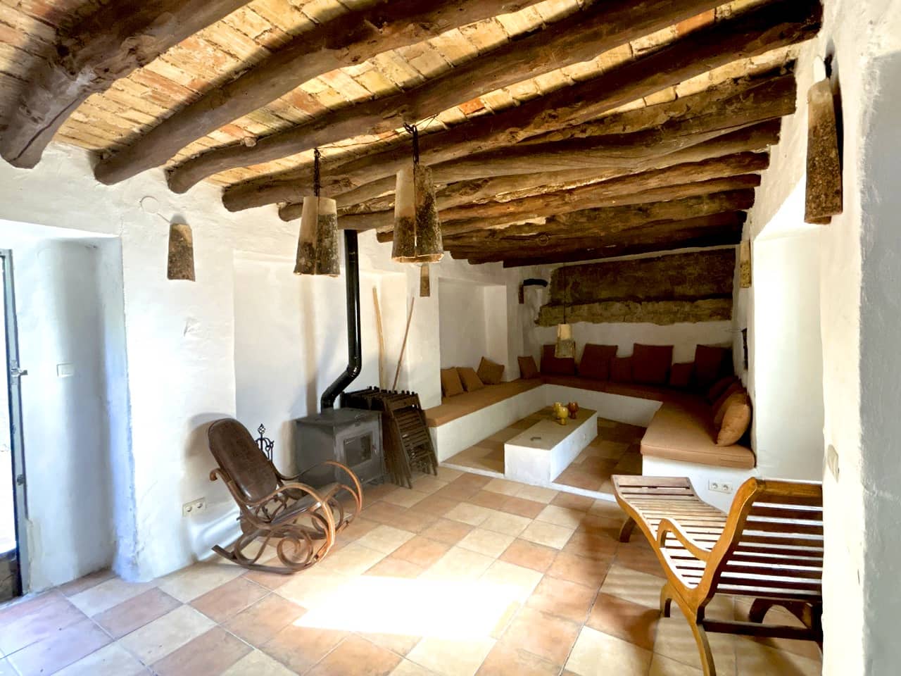 9 soveværelse Finca/Landehus til salg i Montefrio med swimmingpool garage - € 600.000 (Ref: 8537283)