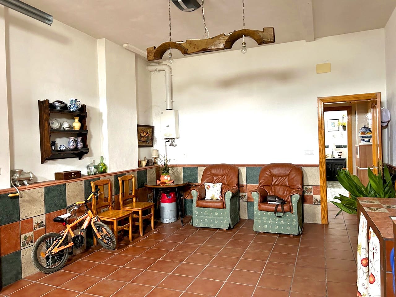 4 bedroom Townhouse for sale in Moclin with garage - € 240,000 (Ref: 8580701)