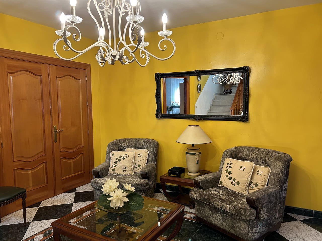 4 bedroom Townhouse for sale in Moclin with garage - € 240,000 (Ref: 8580701)