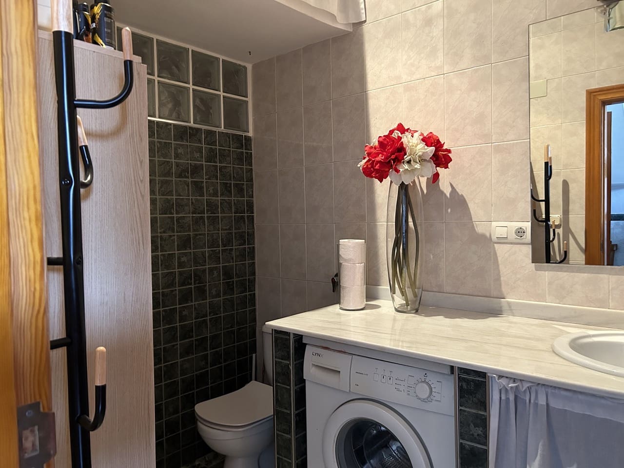 4 bedroom Townhouse for sale in Moclin with garage - € 240,000 (Ref: 8580701)