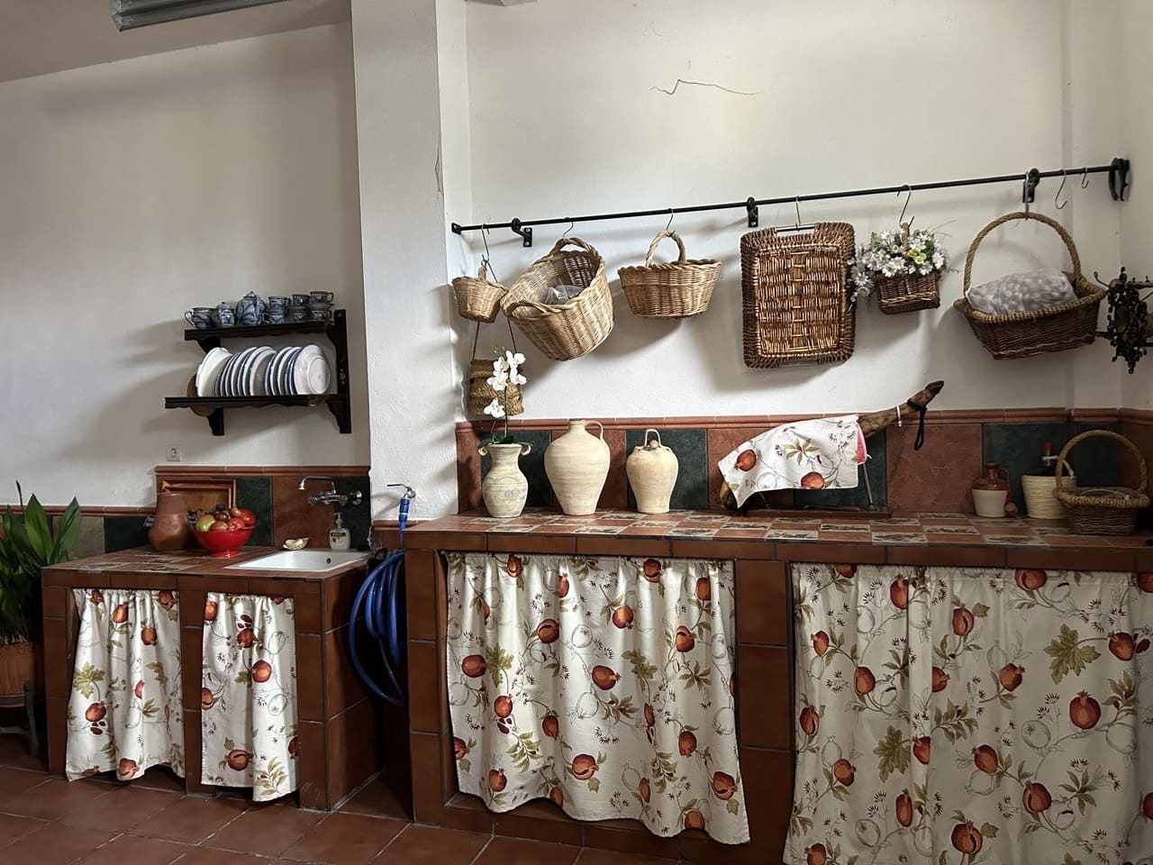 4 bedroom Townhouse for sale in Moclin with garage - € 240,000 (Ref: 8580701)