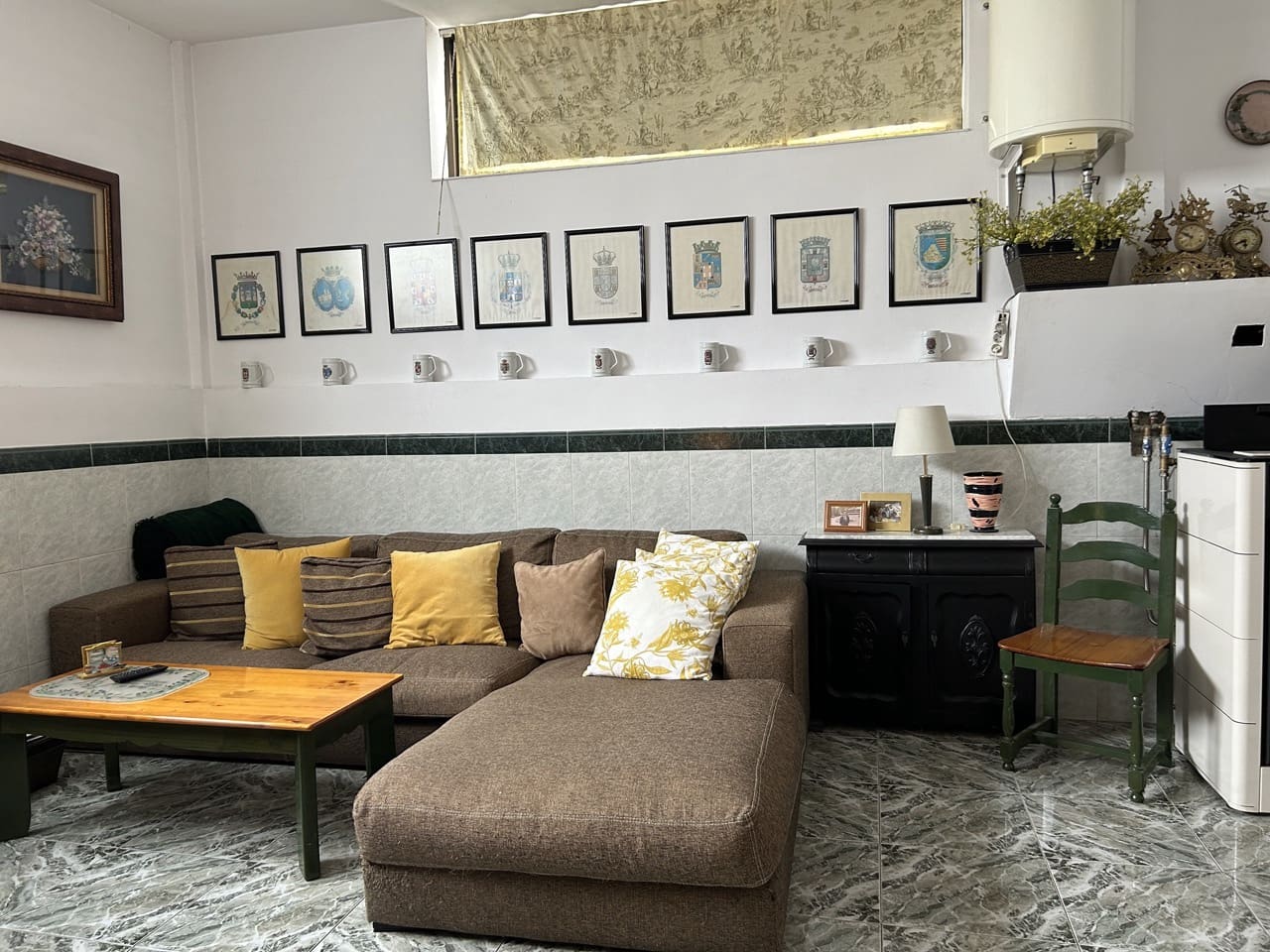 4 bedroom Townhouse for sale in Moclin with garage - € 240,000 (Ref: 8580701)