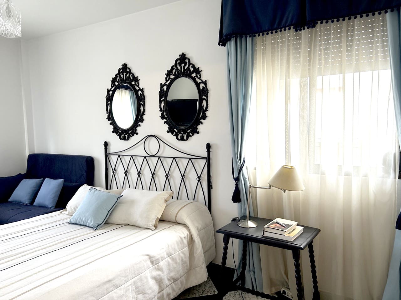 4 bedroom Townhouse for sale in Moclin with garage - € 240,000 (Ref: 8580701)