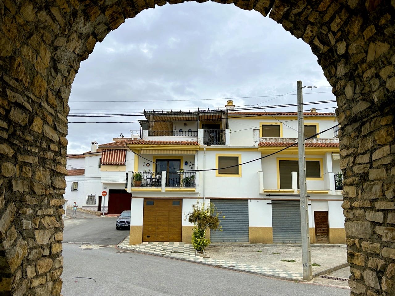 4 bedroom Townhouse for sale in Moclin with garage - € 240,000 (Ref: 8580701)