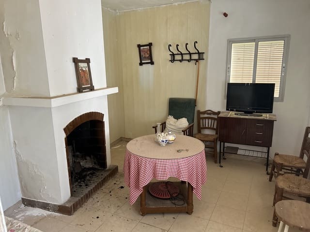 4 soveværelse Byhus til salg i Moclín med garage - € 95.000 (Ref: 8604973)