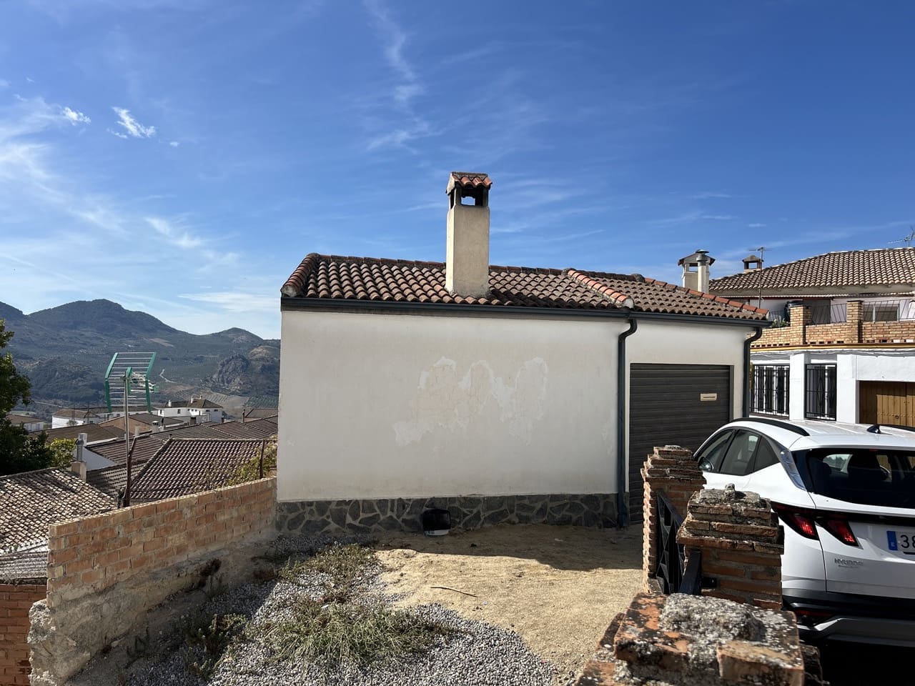 4 soveværelse Byhus til salg i Moclin med garage - € 95.000 (Ref: 8604973)