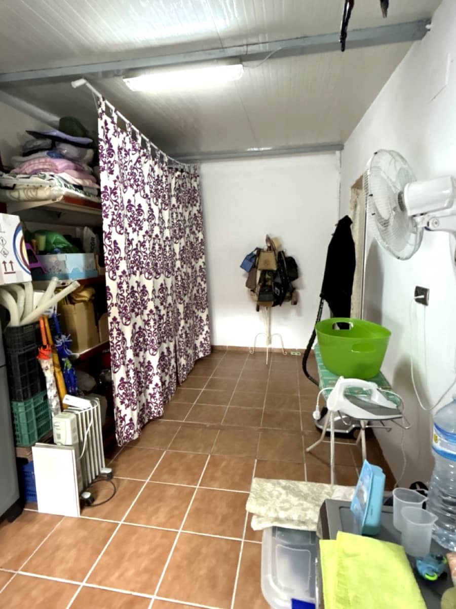 3 makuuhuone Rivitalo myytävänä paikassa Pinos Puente mukana 
autotalli - 155 000 € (Ref: 8627759)