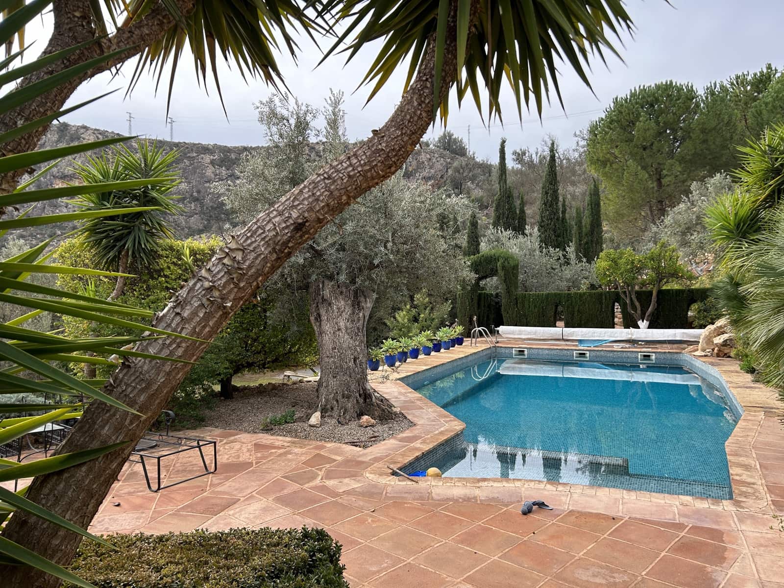 5 soveværelse Finca/Landehus til salg i El Pinar med swimmingpool garage - € 850.000 (Ref: 8660861)