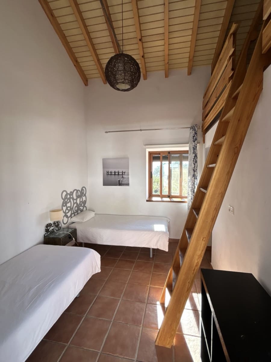 11 soveværelse Finca/Landehus til salg i Lecrin med swimmingpool garage - € 810.000 (Ref: 8685206)