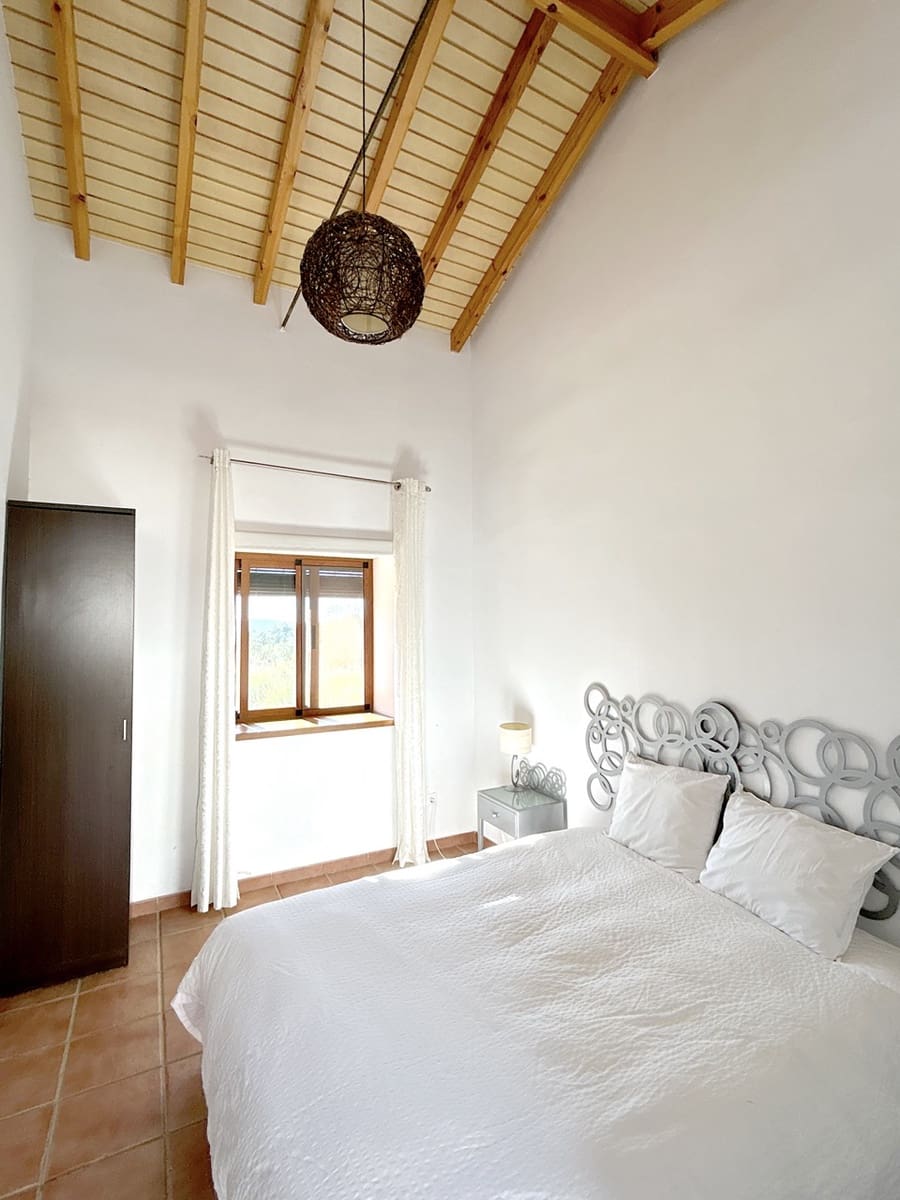 11 soveværelse Finca/Landehus til salg i Lecrin med swimmingpool garage - € 810.000 (Ref: 8685206)