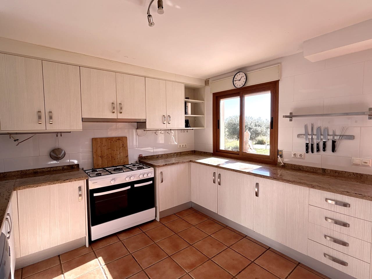 11 soveværelse Finca/Landehus til salg i Lecrin med swimmingpool garage - € 810.000 (Ref: 8685206)