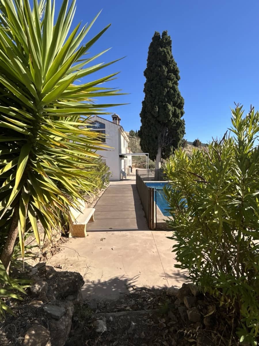 11 soveværelse Finca/Landehus til salg i Lecrin med swimmingpool garage - € 810.000 (Ref: 8685206)