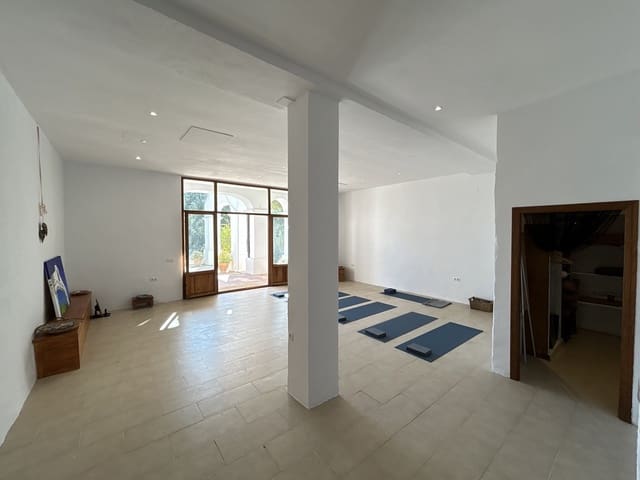 14 slaapkamer Finca/Landhuis te koop in Alcaudete met zwembad garage - € 1.250.000 (Ref: 8738362)