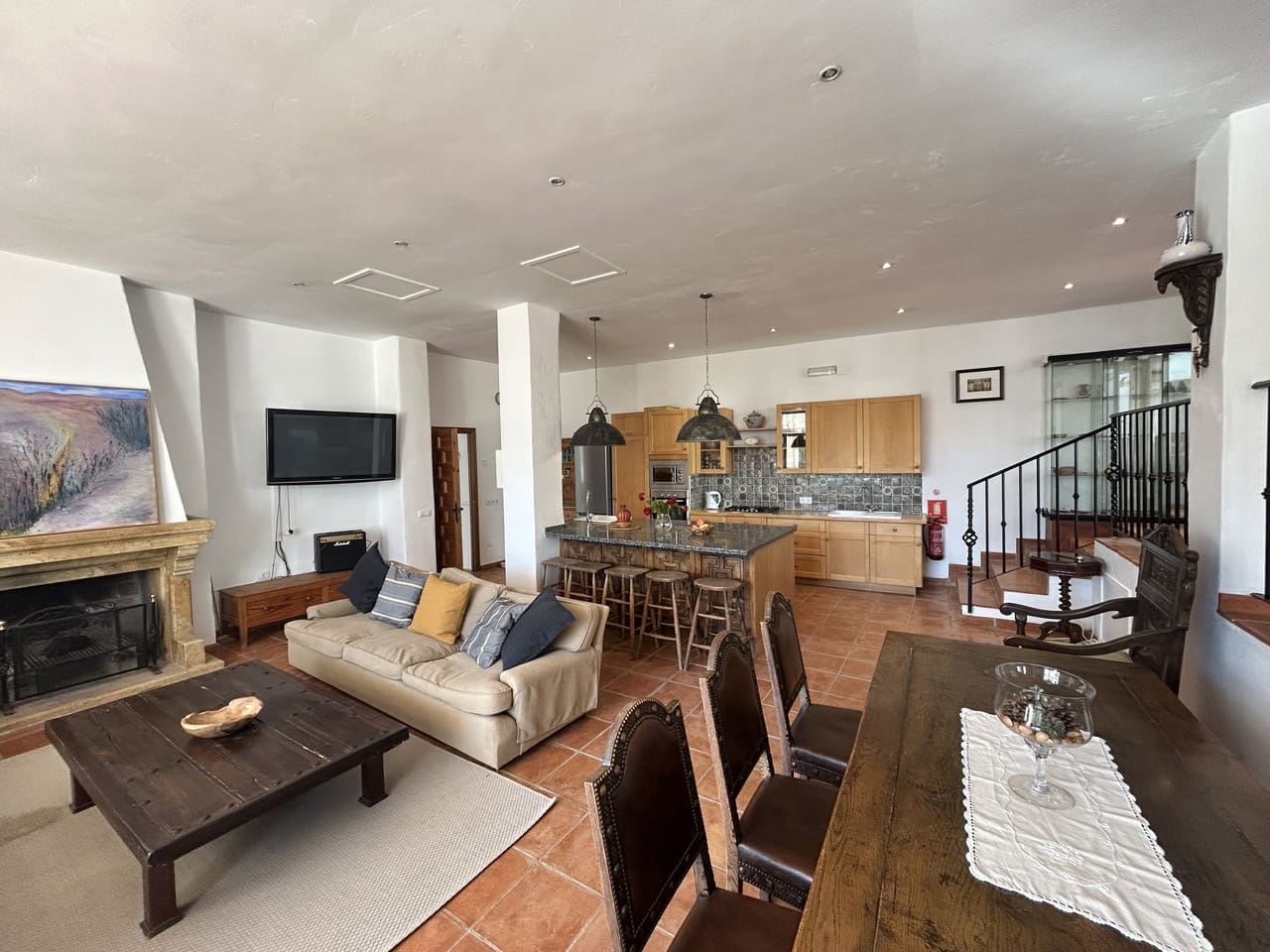 14 soveværelse Finca/Landehus til salg i Alcaudete med swimmingpool garage - € 1.250.000 (Ref: 8738362)