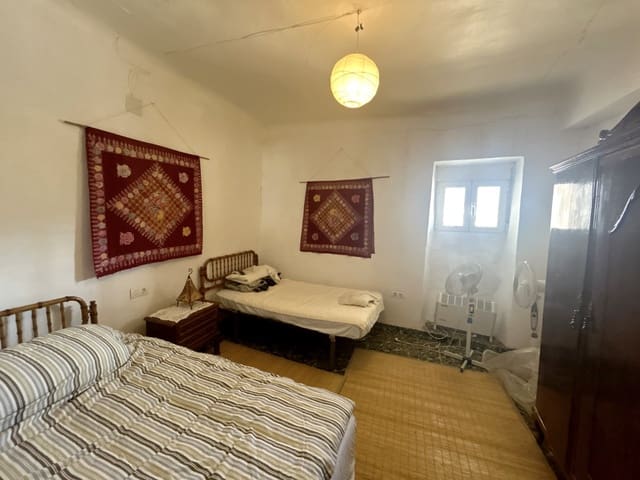 5 makuuhuone Omakotitalo myytävänä paikassa Colomera - 69 000 € (Ref: 8799118)