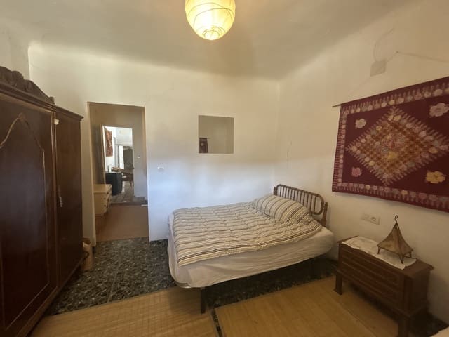 5 makuuhuone Omakotitalo myytävänä paikassa Colomera - 69 000 € (Ref: 8799118)