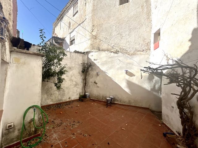 5 makuuhuone Omakotitalo myytävänä paikassa Colomera - 69 000 € (Ref: 8799118)