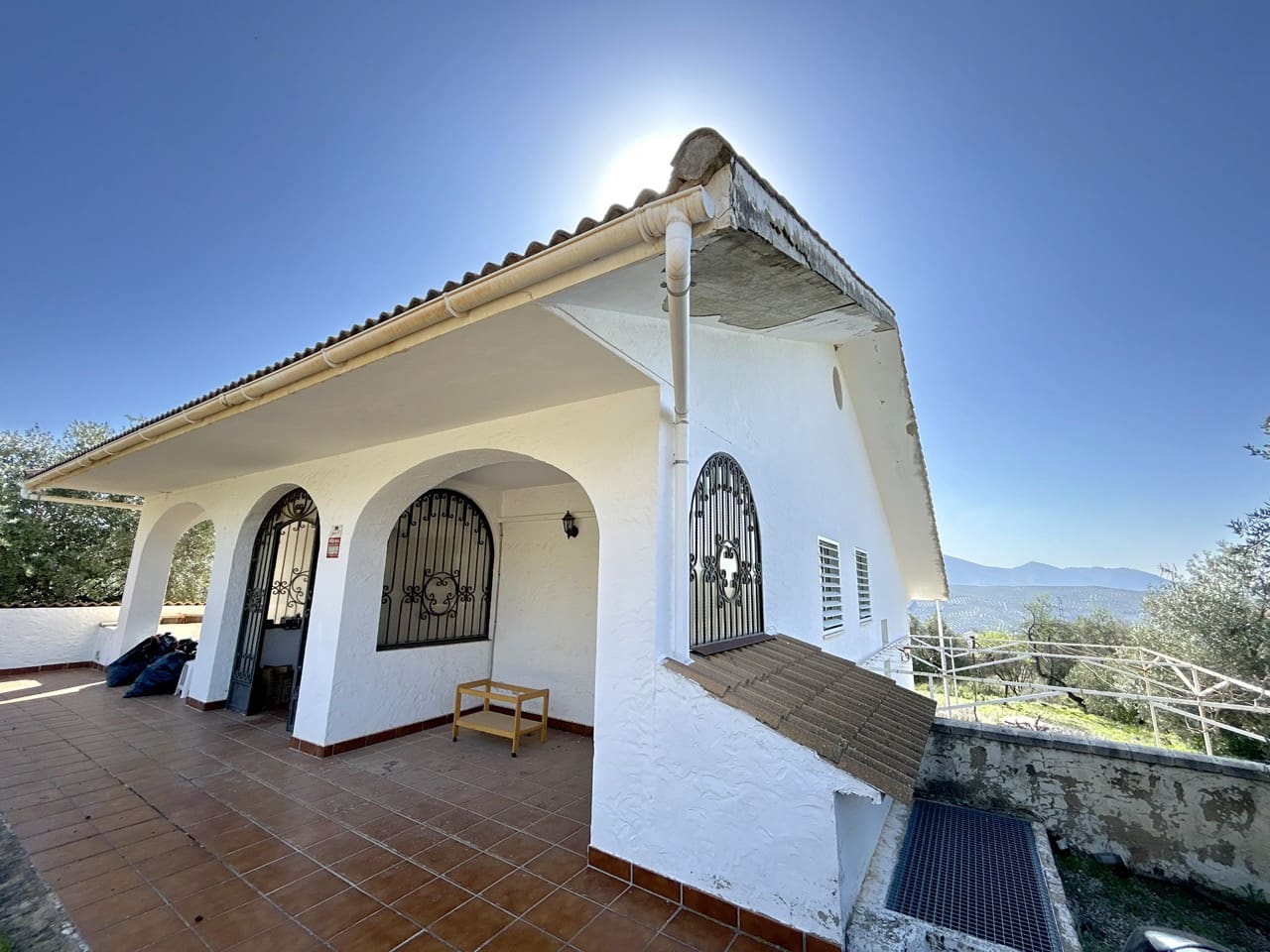 2 soveværelse Finca/Landehus til salg i Priego de Cordoba med garage - € 269.000 (Ref: 8839873)