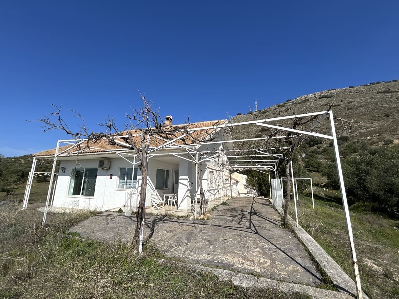 2 soveværelse Finca/Landehus til salg i Priego de Cordoba med garage - € 269.000 (Ref: 8839873)