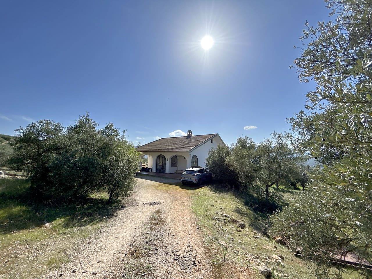 2 soveværelse Finca/Landehus til salg i Priego de Cordoba med garage - € 269.000 (Ref: 8839873)