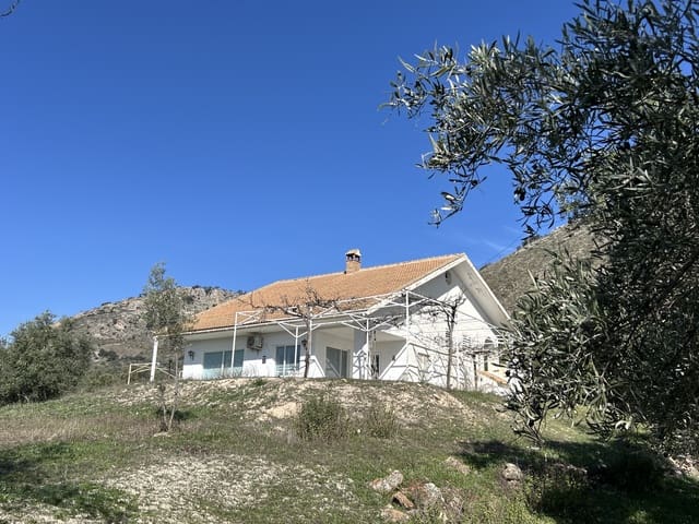 3 camera da letto Finca/Casa di Campagna in vendita in Priego de Córdoba con garage - 249.000 € (Rif: 8839873)