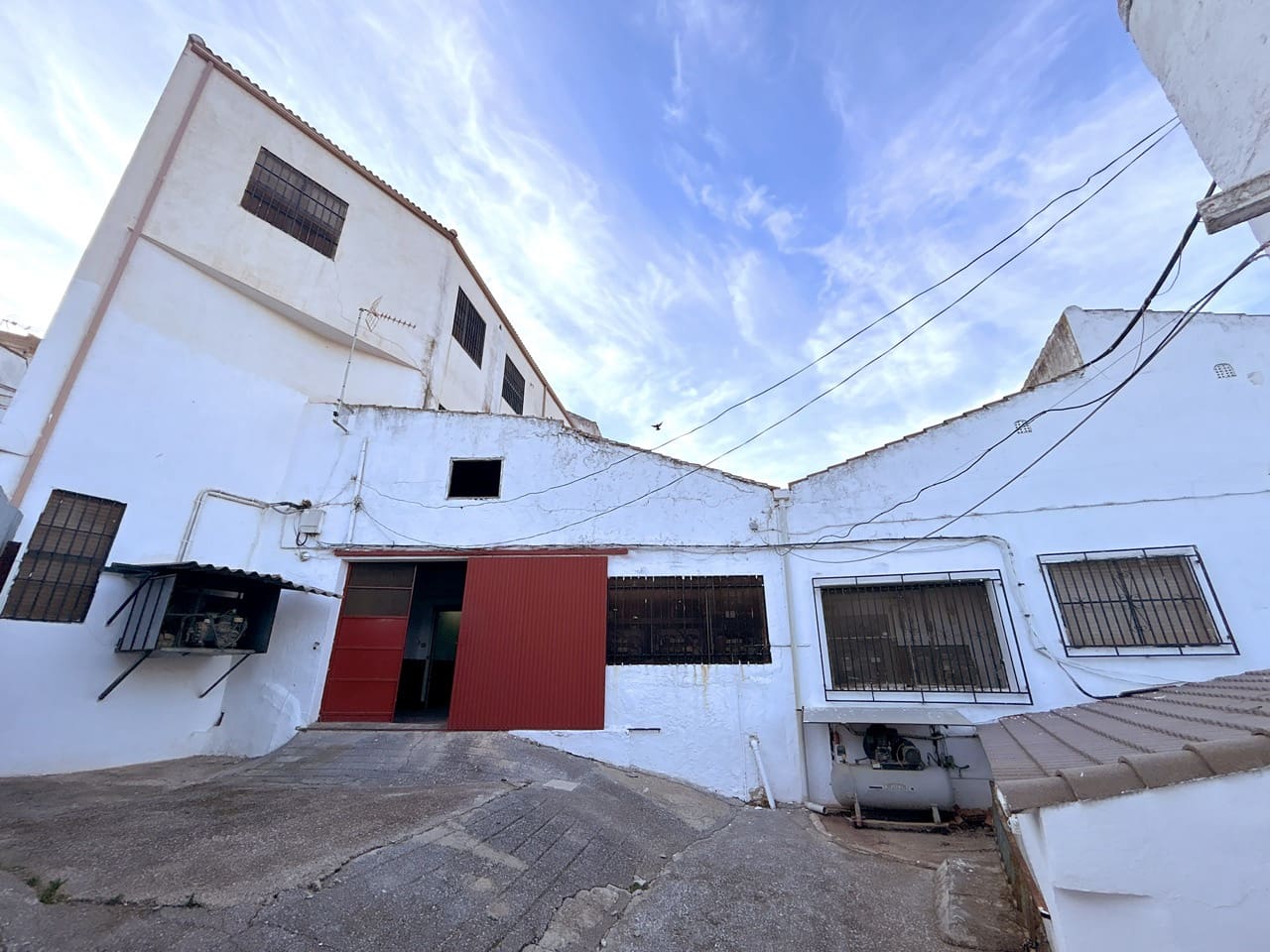 Kommersiell til salgs i Colomera - € 350 000 (Ref: 8929611)