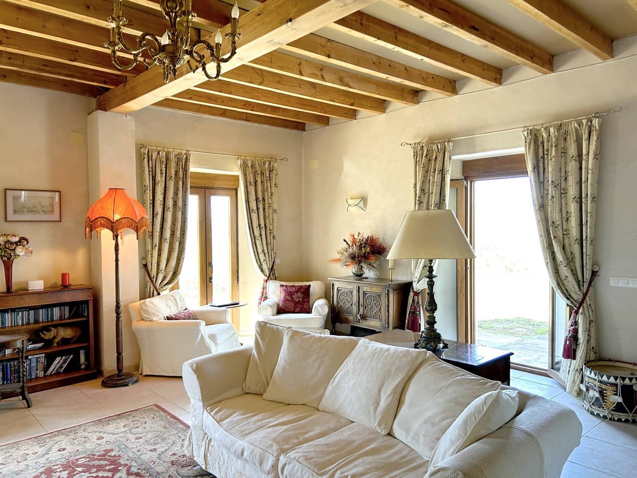 5 bedroom Finca/Country House for sale in Santa Cruz del Comercio with garage - € 1,300,000 (Ref: 8961929)