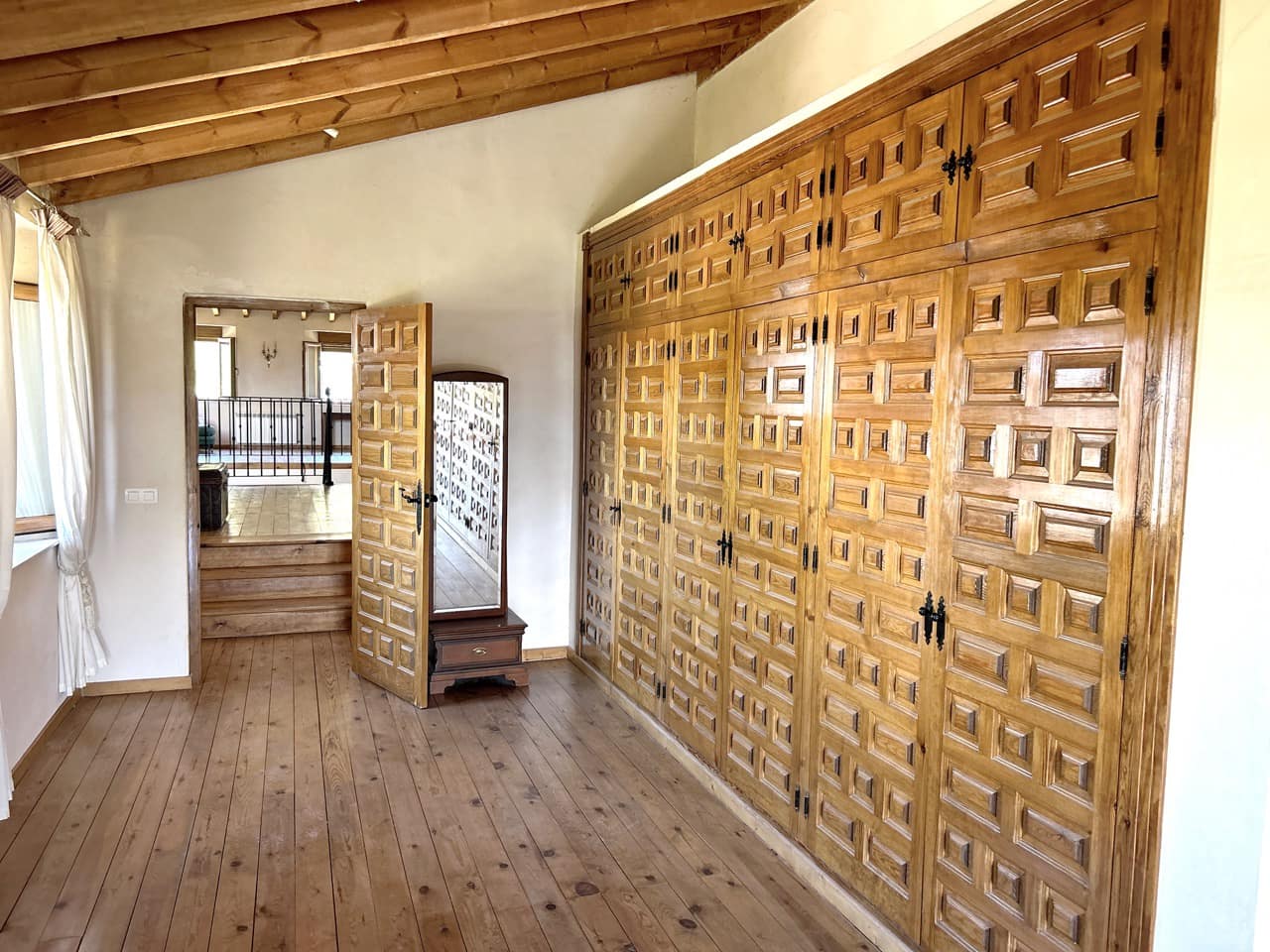 5 bedroom Finca/Country House for sale in Santa Cruz del Comercio with garage - € 1,300,000 (Ref: 8961929)