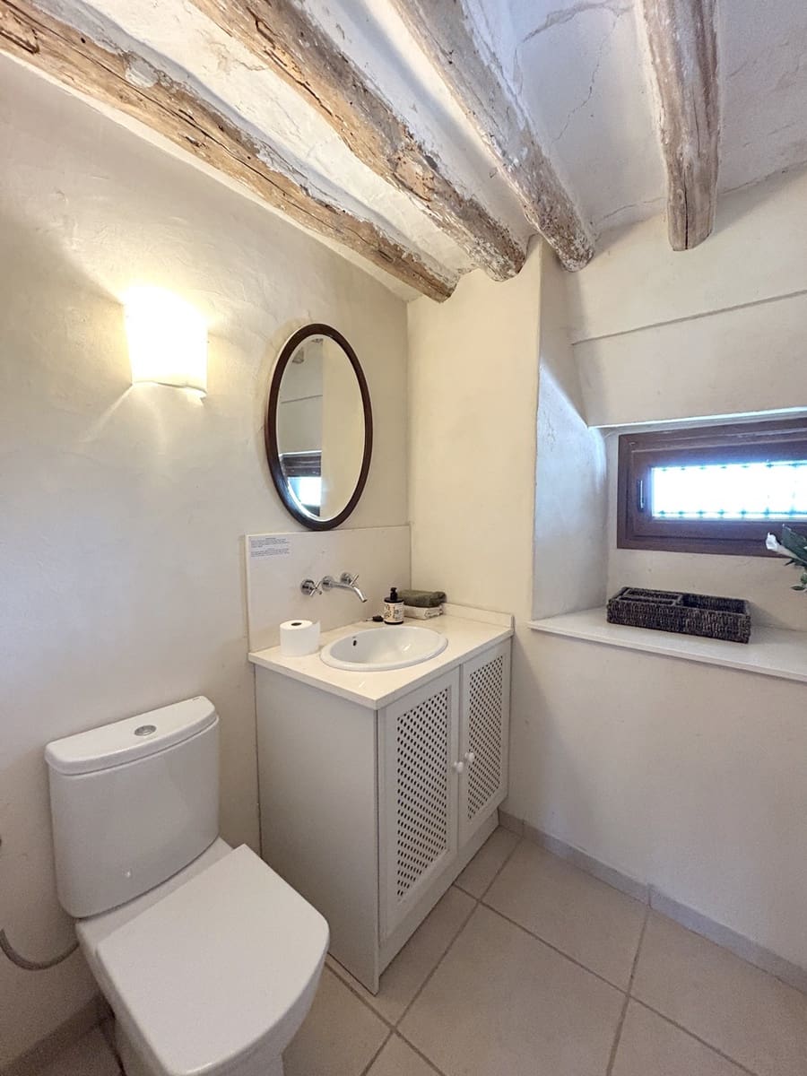 5 bedroom Finca/Country House for sale in Santa Cruz del Comercio with garage - € 1,300,000 (Ref: 8961929)