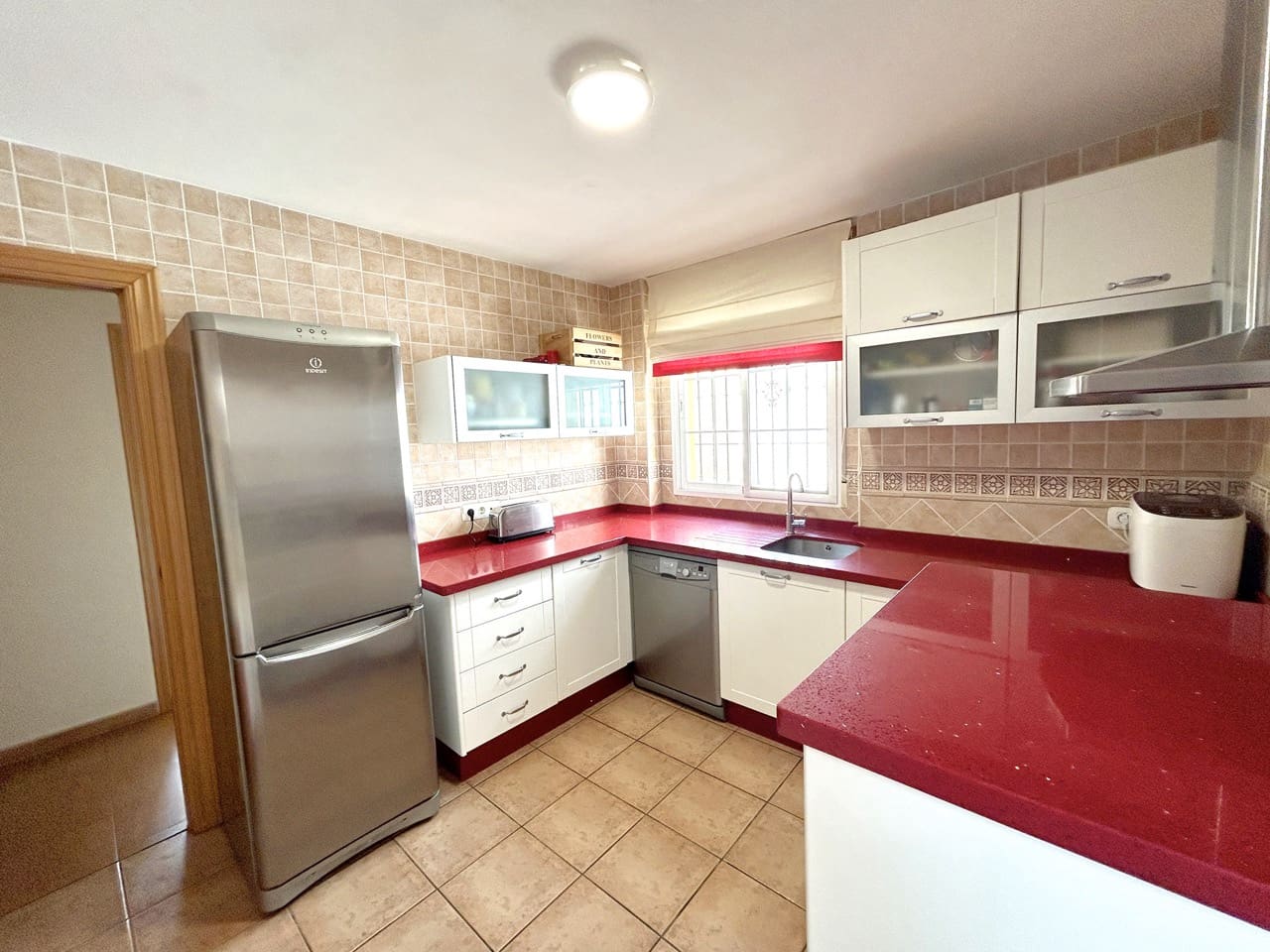 5 soveværelse Villa til salg i Gualchos med swimmingpool garage - € 355.000 (Ref: 8964108)