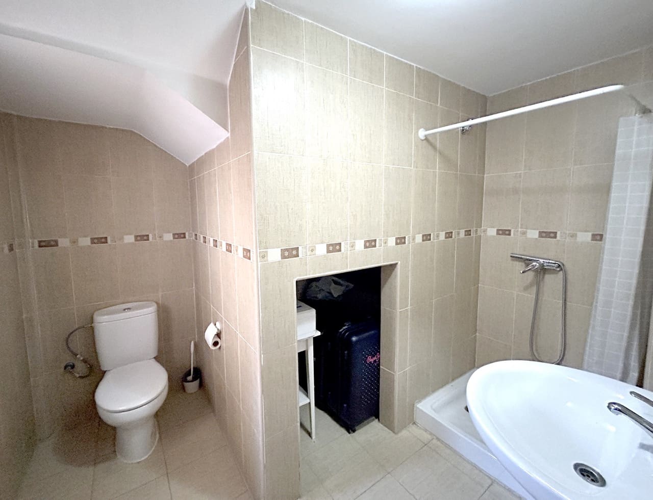 5 soveværelse Villa til salg i Gualchos med swimmingpool garage - € 355.000 (Ref: 8964108)