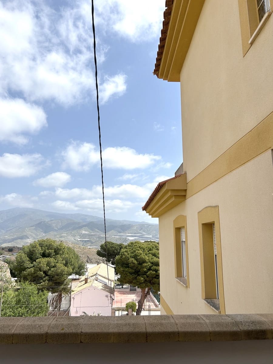 5 soveværelse Villa til salg i Gualchos med swimmingpool garage - € 355.000 (Ref: 8964108)