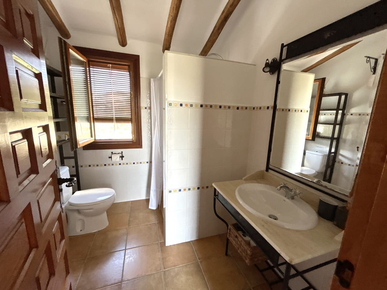 15 soveværelse Guesthouse/B & B til salg i Santa Cruz del Comercio med swimmingpool garage - € 1.750.000 (Ref: 8969717)