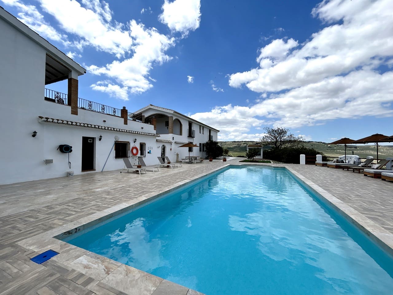 15 soveværelse Guesthouse/B & B til salg i Santa Cruz del Comercio med swimmingpool garage - € 1.750.000 (Ref: 8969717)